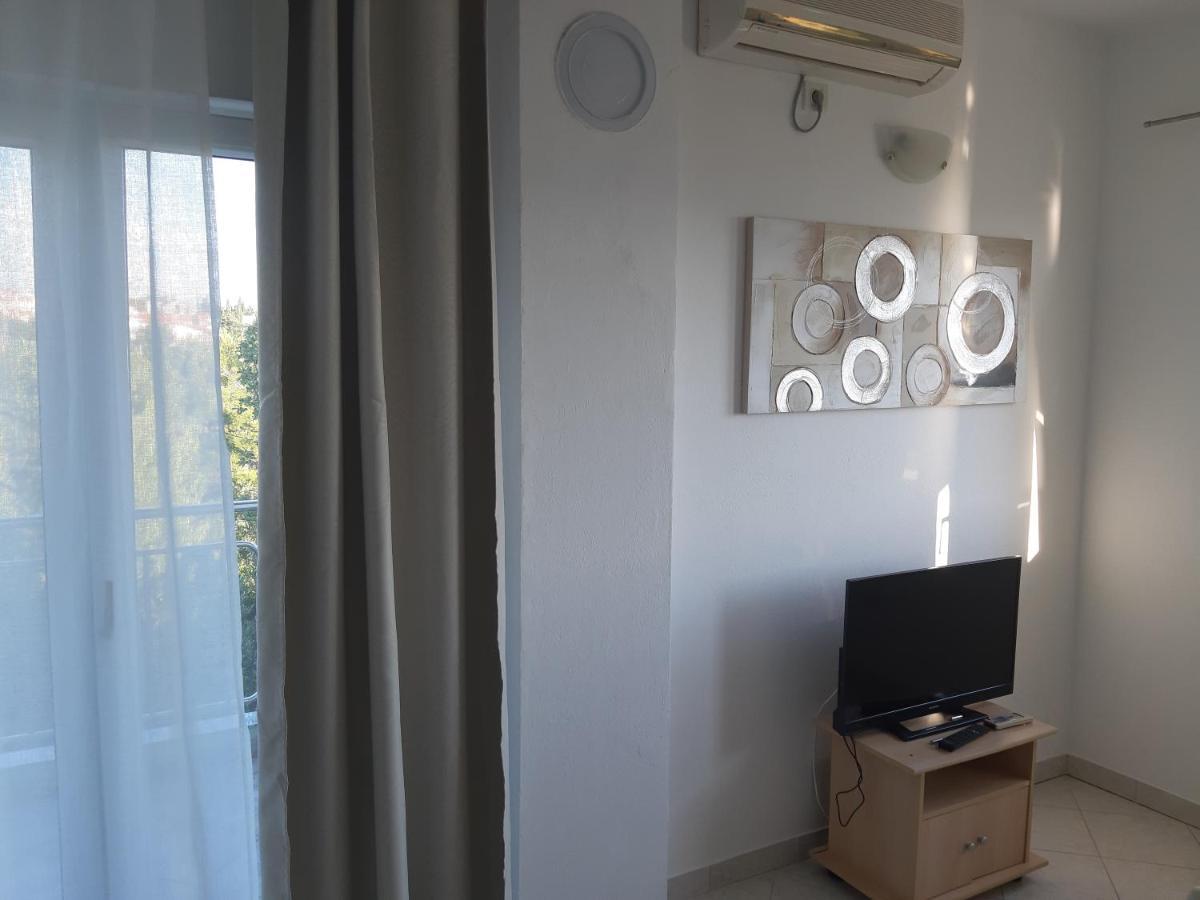 See Paradise Starigrad Exterior photo